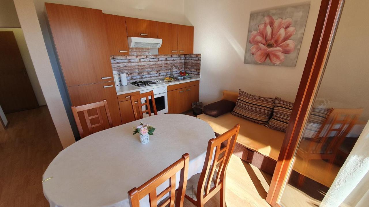 Apartments Sime Sukošan Εξωτερικό φωτογραφία